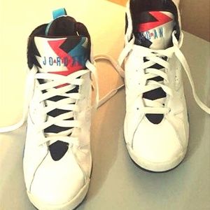 KIDS RETRO AIR JORDAN ORION Size 7